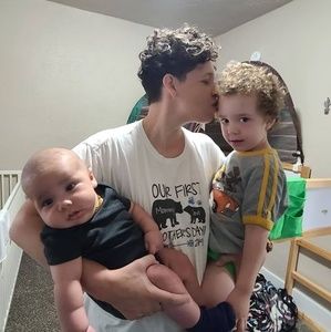 Meet your Posher, Yani